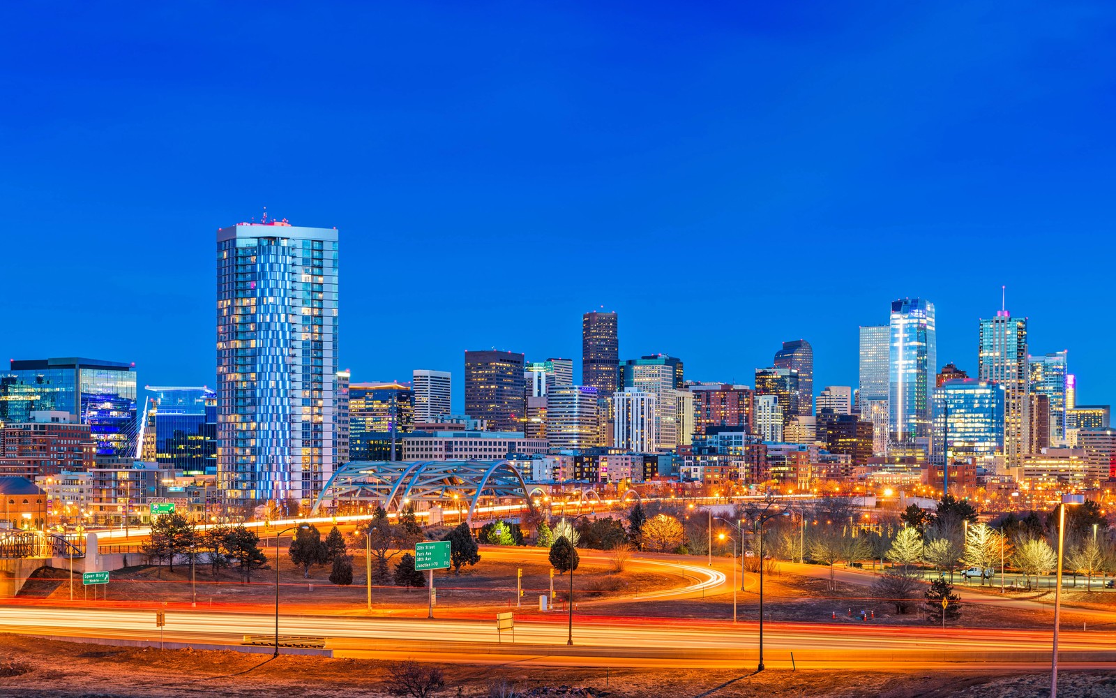 Scissor Lift Financing in Denver, CO