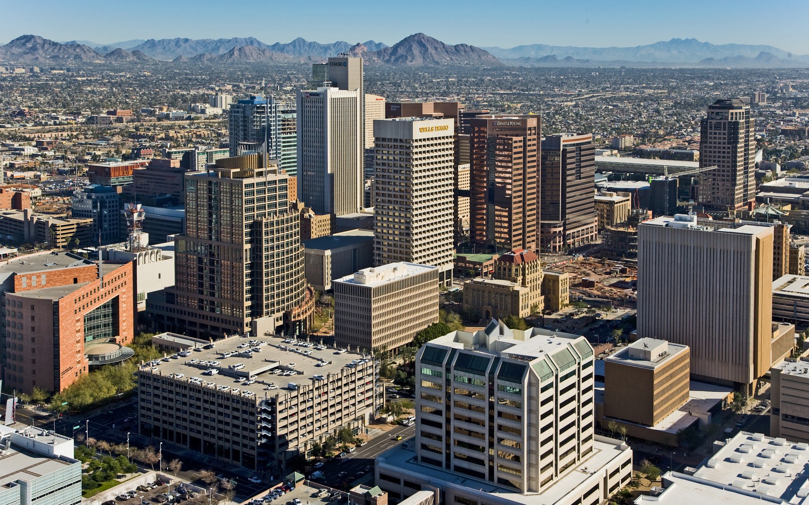 Scissor Lift Financing in Phoenix, AZ