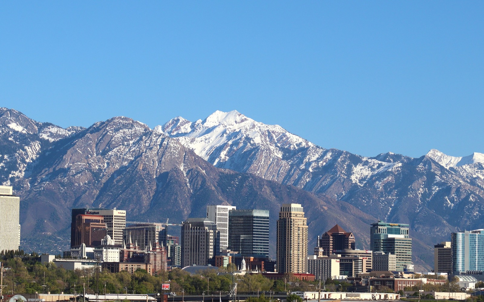 Scissor Lift Financing in Salt Lake City, UT
