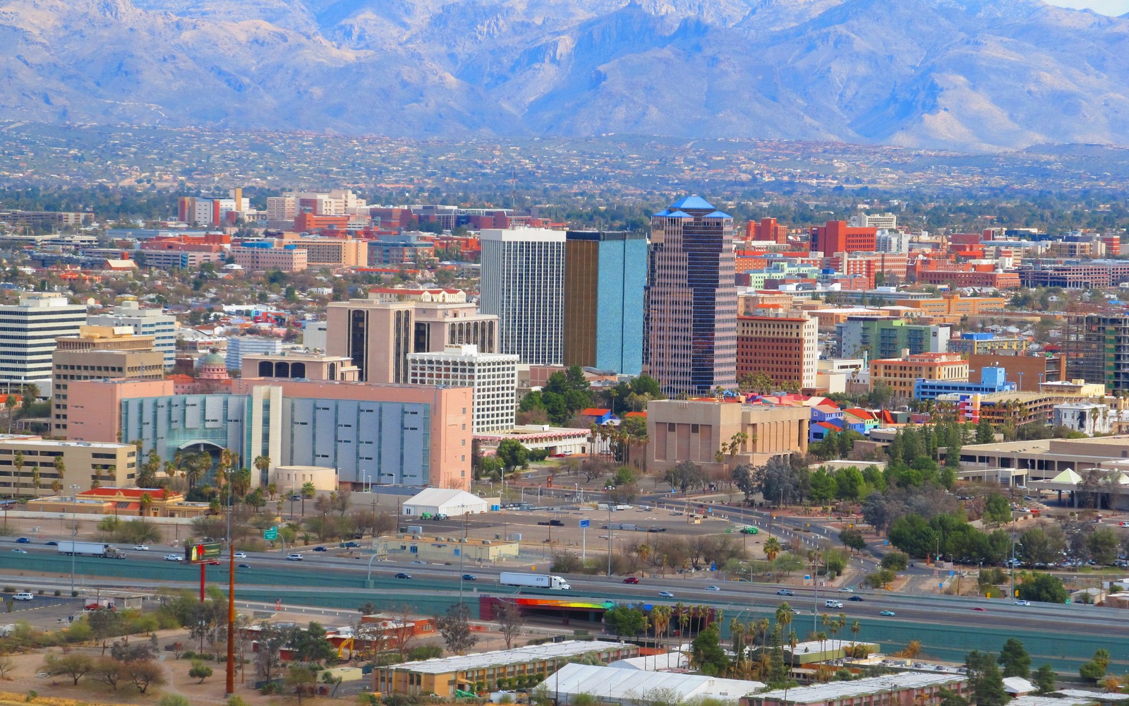 Scissor Lift Financing in Tucson, AZ